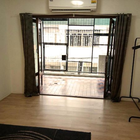 Once In Bangkok With Me Guesthouse Ngoại thất bức ảnh