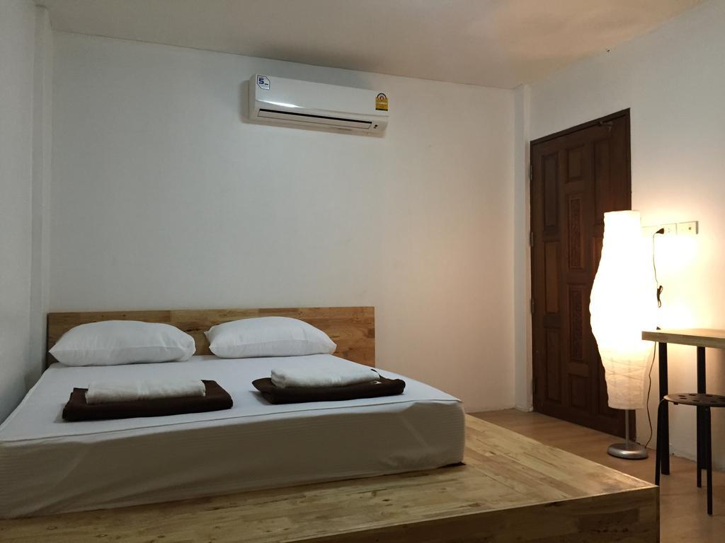 Once In Bangkok With Me Guesthouse Ngoại thất bức ảnh