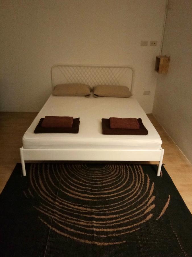 Once In Bangkok With Me Guesthouse Ngoại thất bức ảnh